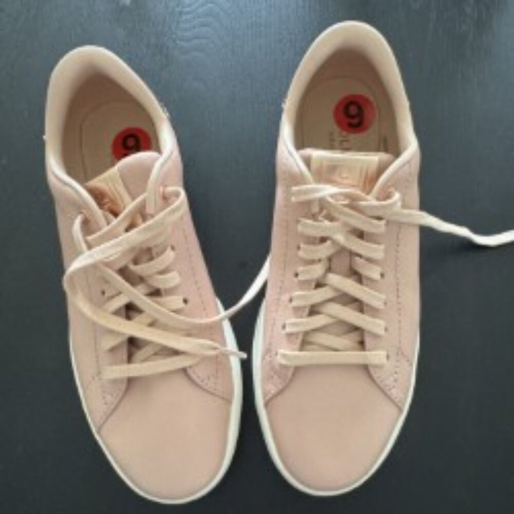 Cole Haan Blush color Grand Crosscourt sneakers
